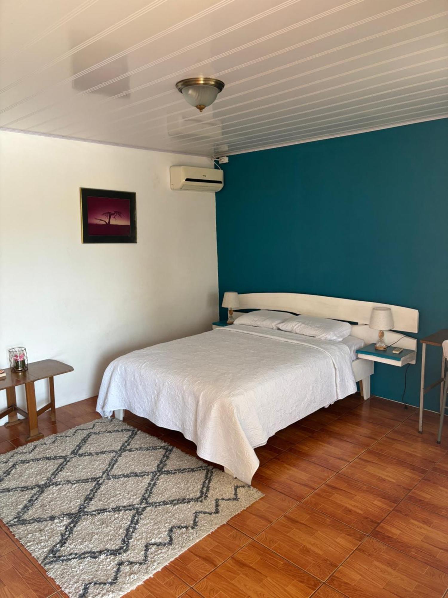 Estudio Como En Casa Quepos Bagian luar foto
